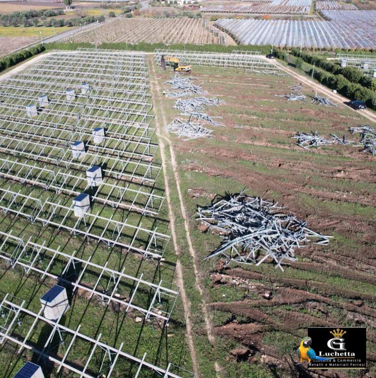 campo fotovoltaico rimosso smaltimento impianti fotovoltaici luchetta rottami