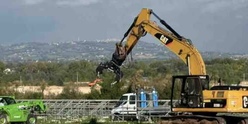 demolizione-fotovoltaico-a-terra